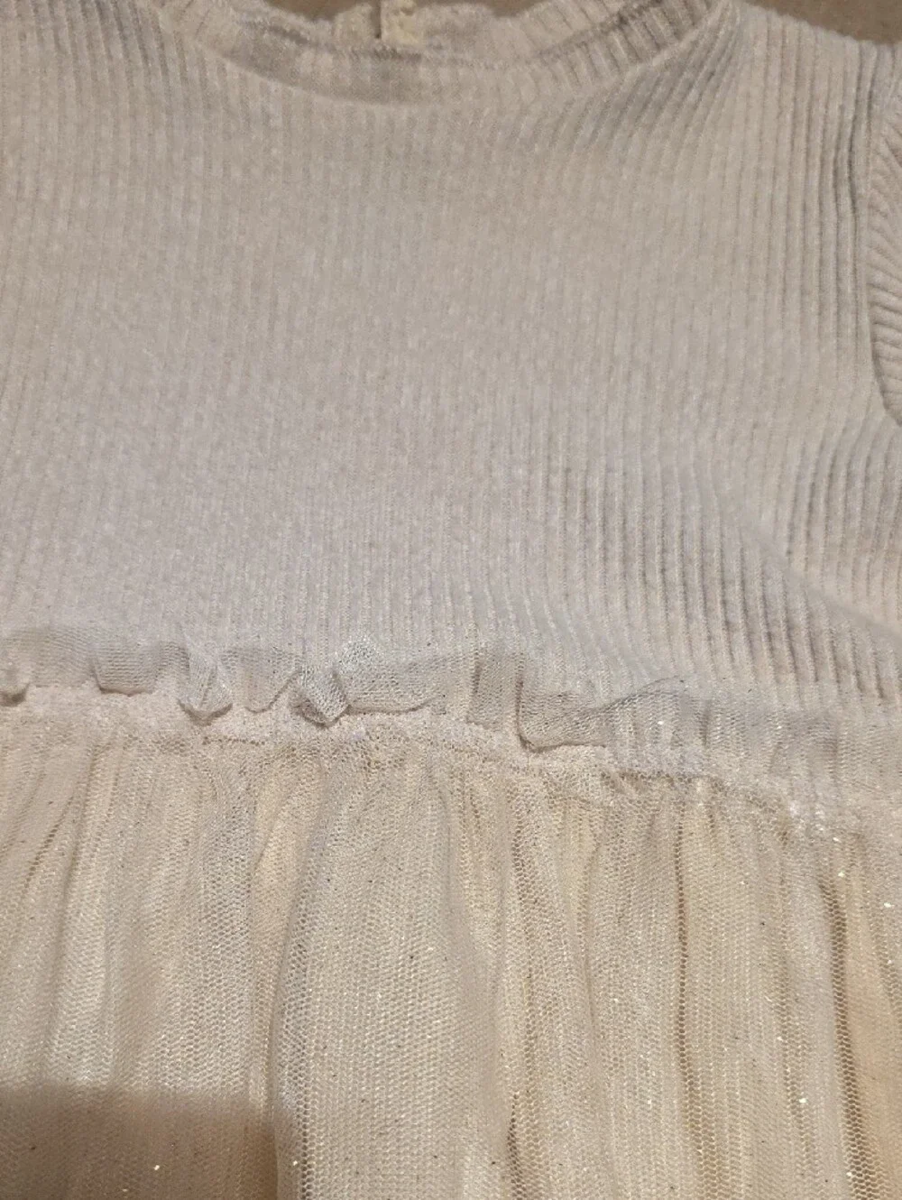 Zara Girls' Cream Sparkle Tulle Dress - Long Sleeve. Size 4-5 years